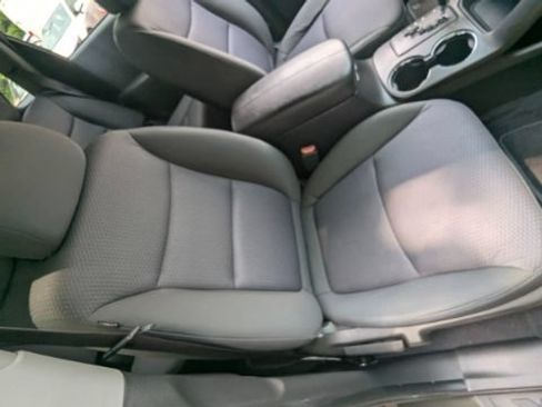 Used 2012 Kia Sorento FWD image 19