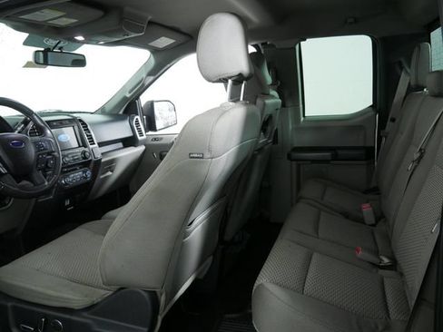 Used 2016 Ford F150 XLT w/ Equipment Group 302A Luxury AWD/4WD image 17