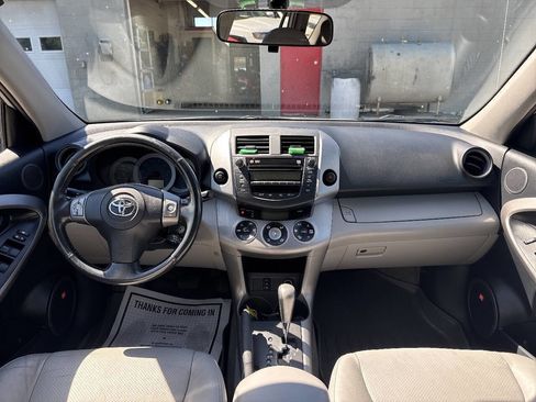 Used 2008 Toyota RAV4 Limited AWD/4WD image 19