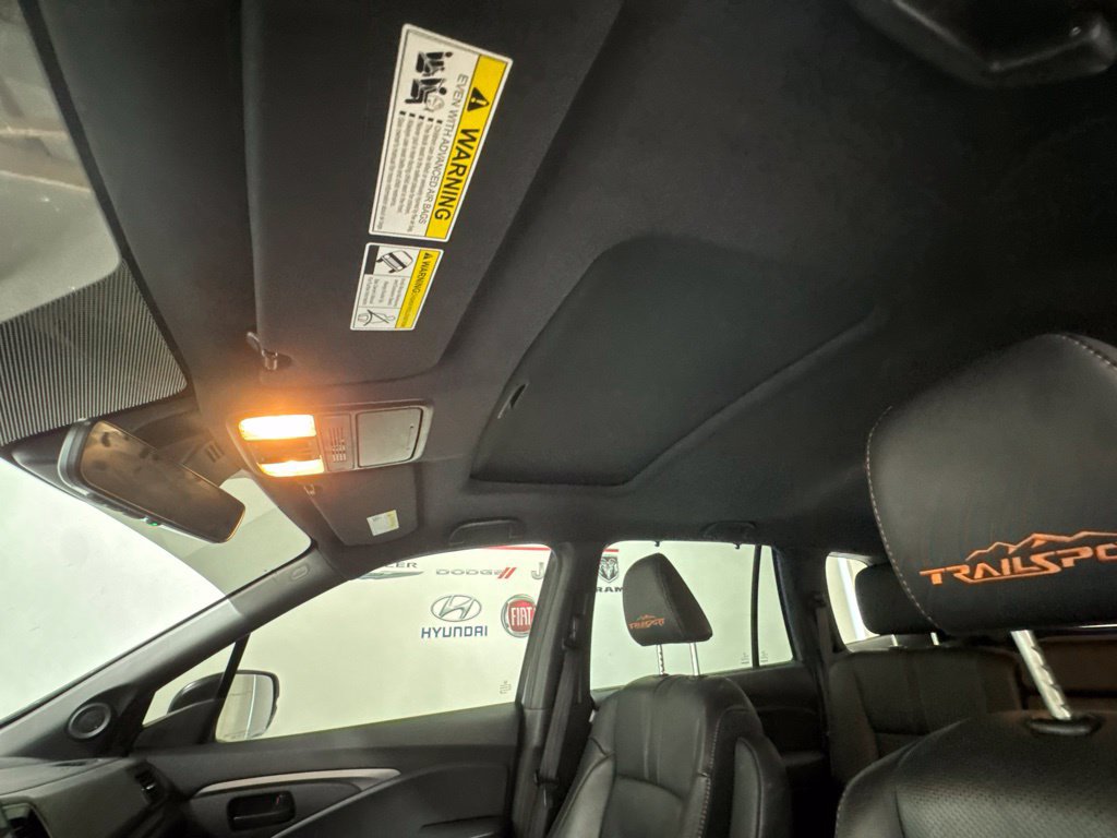 Used 2022 Honda Passport TrailSport image 22