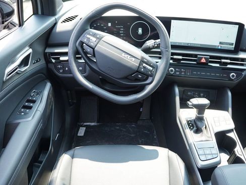 New 2026 Kia Sportage X-Line w/ X-Line Technology Package image 13