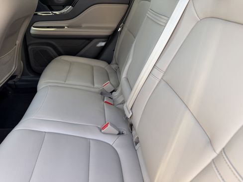 Used 2022 Lincoln Corsair FWD image 17