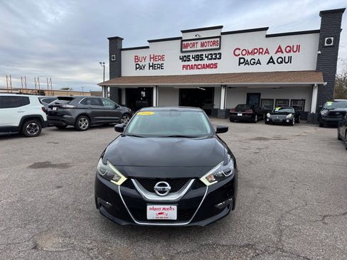 Used 2016 Nissan Maxima 3.5 S image 2