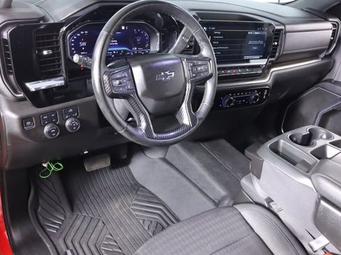 Used 2023 Chevrolet Silverado 1500 RST AWD/4WD image 9