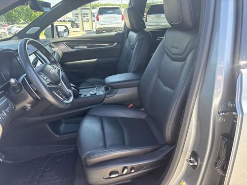 Used 2024 Cadillac XT5 Sportv w/ Technology Package AWD/4WD image 21