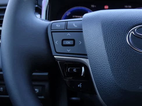 Used 2026 Toyota Camry XSE image 28