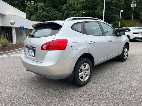 Used 2014 Nissan Rogue S w/ Convenience Package FWD image 3