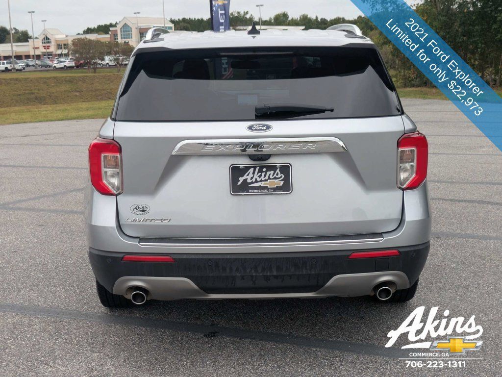 Used 2021 Ford Explorer Limited w/ Equipment Group 301A RWD image 5