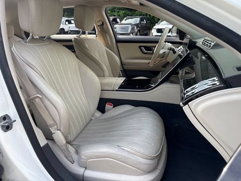 Used 2022 Mercedes-Benz S 500 4MATIC image 9