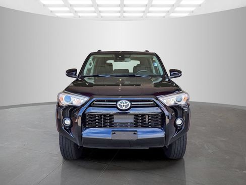 Used 2021 Toyota 4Runner SR5 Premium w/ Moonroof Package AWD/4WD image 2