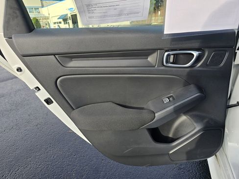 Certified 2025 Honda Civic Sport image 8