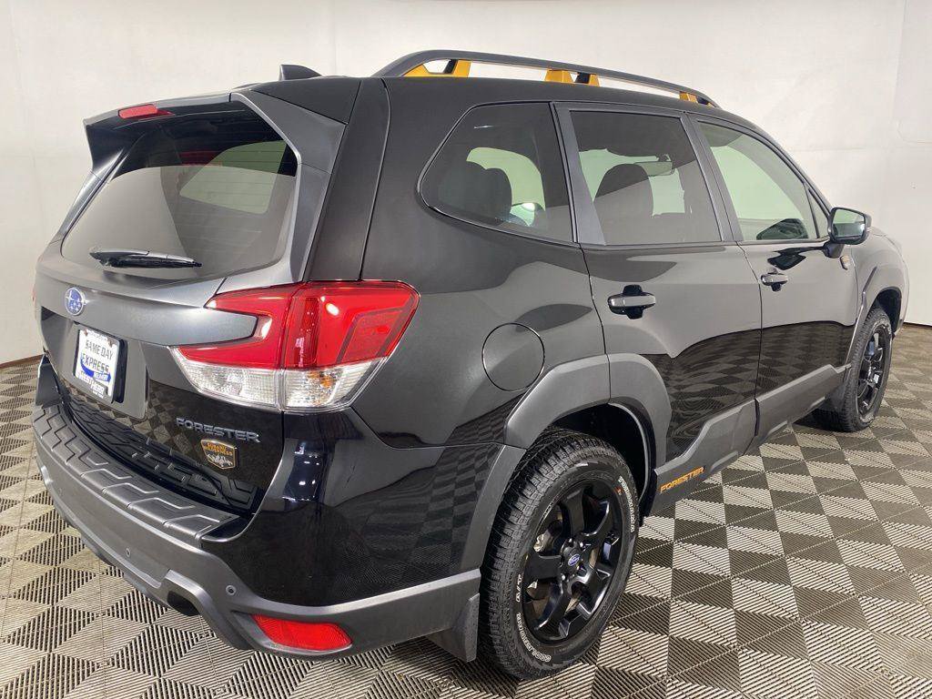 Certified 2025 Subaru Forester Wilderness AWD/4WD image 6