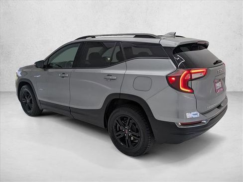 Used 2023 GMC Terrain AT4 image 8