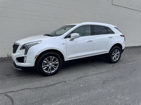 Used 2021 Cadillac XT5 Premium Luxury image 1