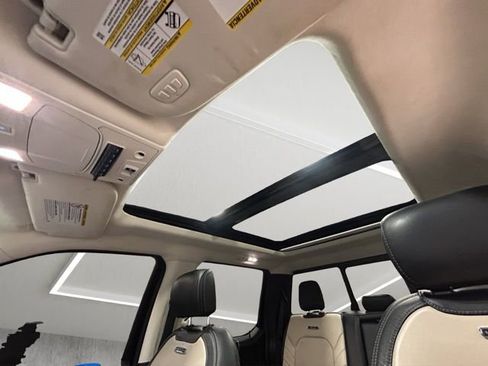 Used 2021 Ford F350 Limited image 3