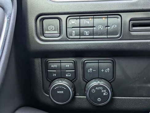 Used 2022 Chevrolet Tahoe RST w/ Luxury Package AWD/4WD image 9