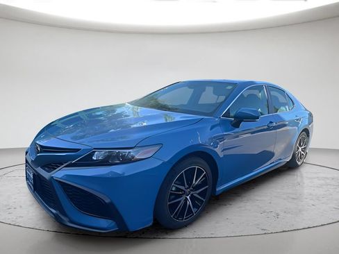 Used 2024 Toyota Camry SE w/ Blackout Package (TMS) AWD/4WD image 8