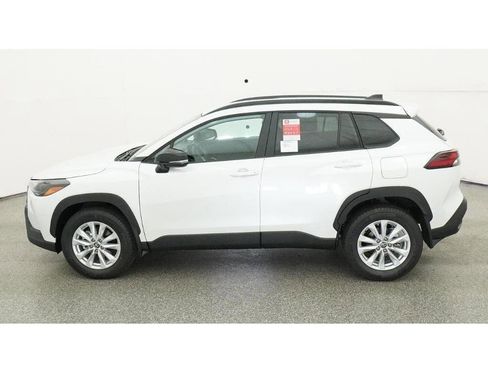 New 2026 Toyota Corolla Cross LE image 3