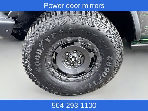 Used 2024 Ford Bronco Everglades image 31