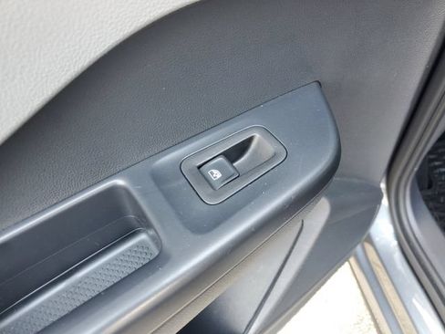 Certified 2024 Volkswagen Taos S FWD image 14