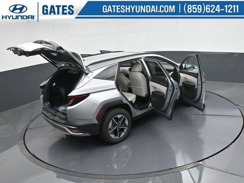 New 2025 Hyundai Tucson SEL image 57