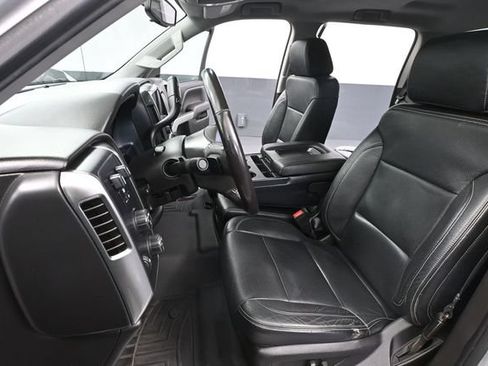 Used 2018 Chevrolet Silverado 1500 LT w/ All Star Edition AWD/4WD image 26