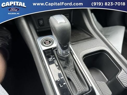 Used 2025 Nissan Sentra SV image 29