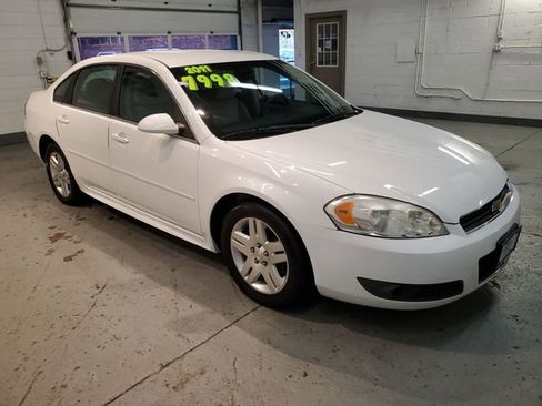 Used 2011 Chevrolet Impala LT image 8