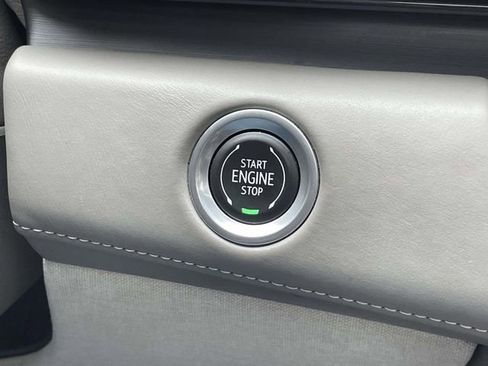 Used 2022 Cadillac Escalade Sport Platinum image 30