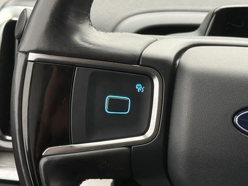 Used 2025 Ford Expedition Max Platinum image 16