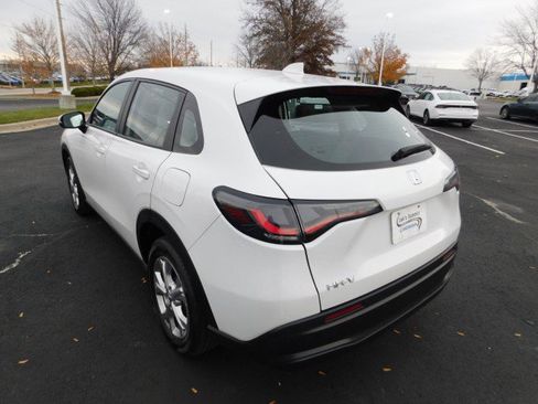 Used 2024 Honda HR-V LX image 7