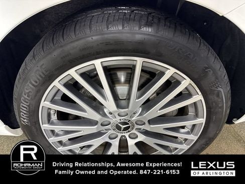 Used 2025 Mercedes-Benz CLA 250 4MATIC w/ Winter Package image 6