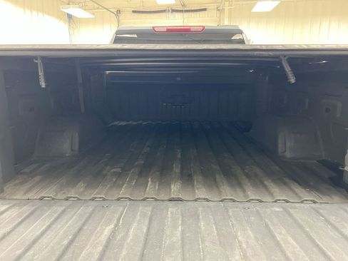 Used 2022 Chevrolet Silverado 1500 Custom w/ Safety Confidence Package AWD/4WD image 23