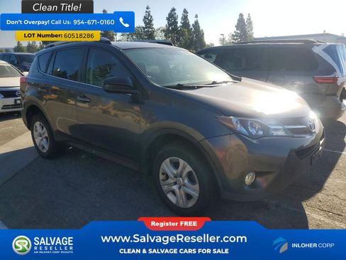 Used 2013 Toyota RAV4 LE FWD image 5