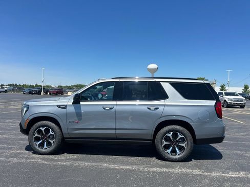 New 2026 GMC Yukon Denali Ultimate AWD/4WD image 10