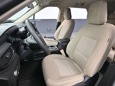Used 2022 Ford Explorer 4WD image 23