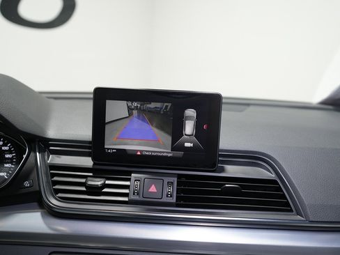 Used 2019 Audi Q5 2.0T Premium image 20