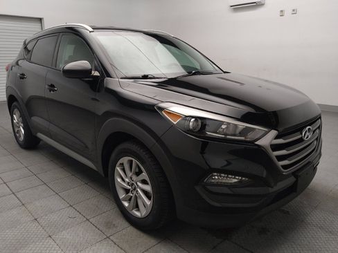 Used 2017 Hyundai Tucson SE w/ SE Popular Package 02 FWD image 13