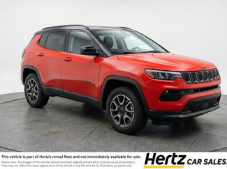 Used 2025 Jeep Compass Trailhawk AWD/4WD video 1