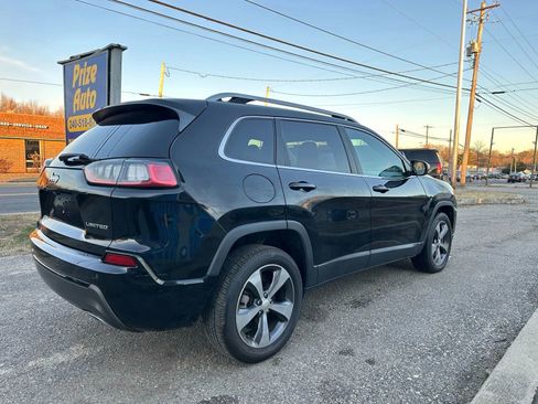 Used 2020 Jeep Cherokee Limited image 6