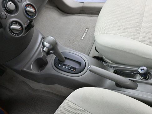 Used 2013 Nissan Versa SV w/ Convenience Pkg image 20