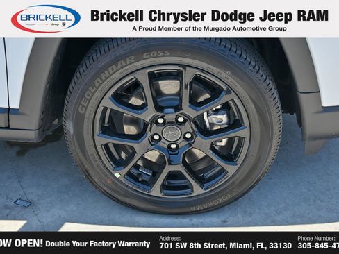 Used 2026 Jeep Compass Latitude AWD/4WD image 35
