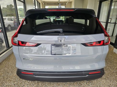 Used 2025 Honda CR-V EX-L image 3