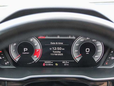 Used 2022 Audi Q3 2.0T Premium Plus w/ Premium Plus Package image 24