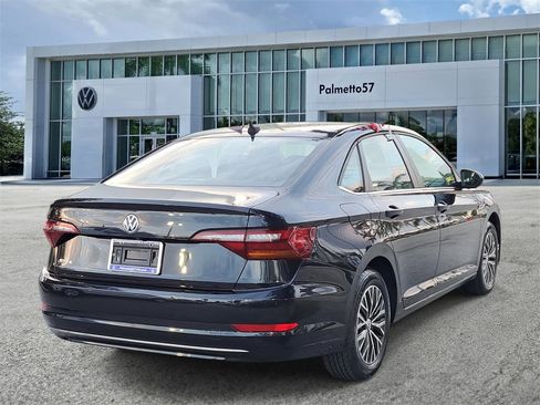 Certified 2019 Volkswagen Jetta SEL image 4