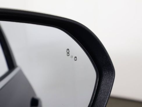 Used 2024 Kia Seltos S image 34