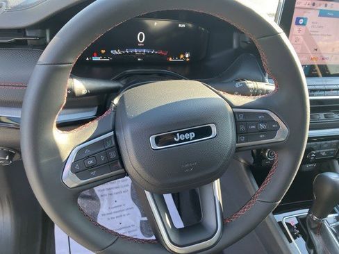 New 2026 Jeep Compass Trailhawk w/ Sun, Sound & Navigation Group image 15