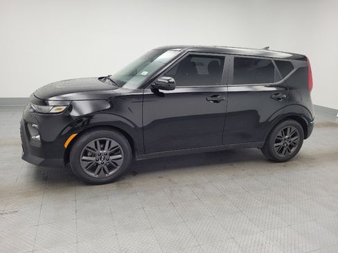 Used 2021 Kia Soul EX image 2