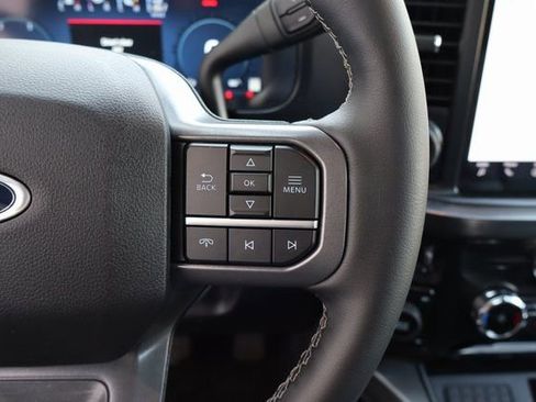 New 2026 Ford F250 Lariat w/ Black Appearance Package image 29