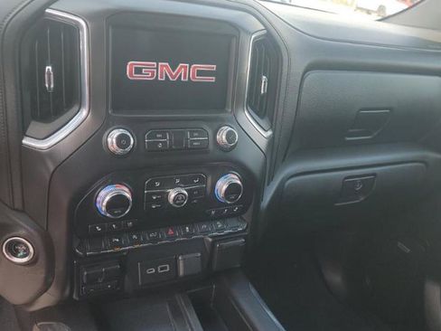 Used 2020 GMC Sierra 1500 AT4 w/ AT4 Premium Package image 12